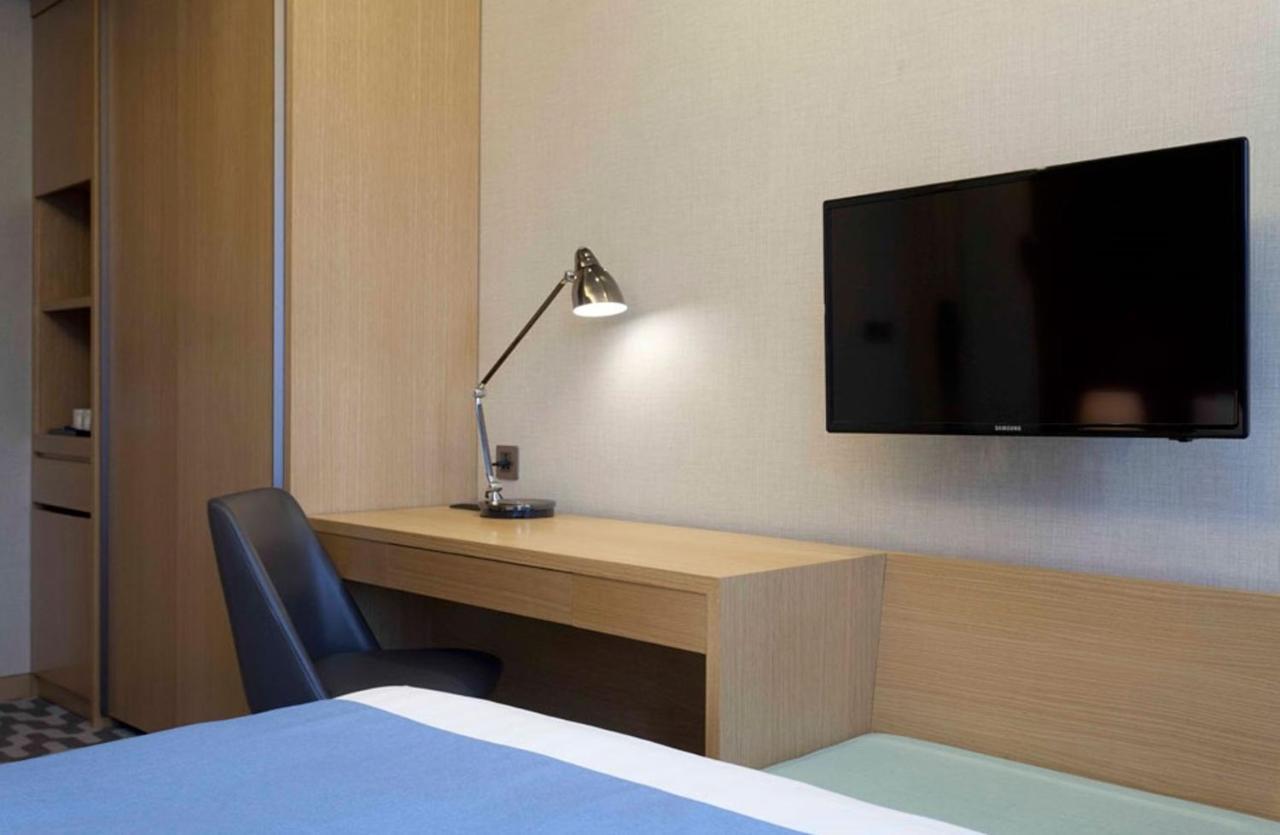 Days Hotel By Wyndham Seoul Myeongdong Exterior foto