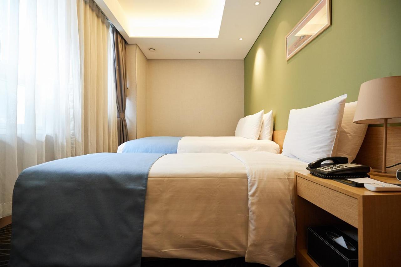 Days Hotel By Wyndham Seoul Myeongdong Exterior foto