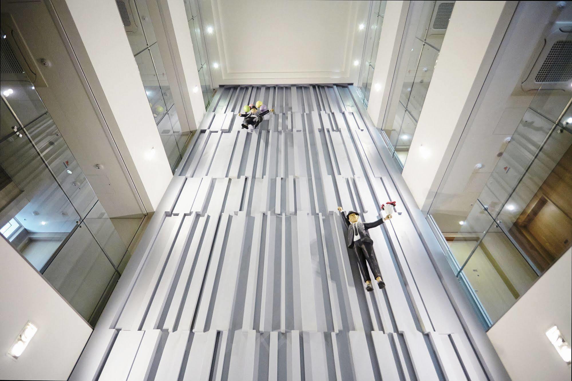 Days Hotel By Wyndham Seoul Myeongdong Exterior foto